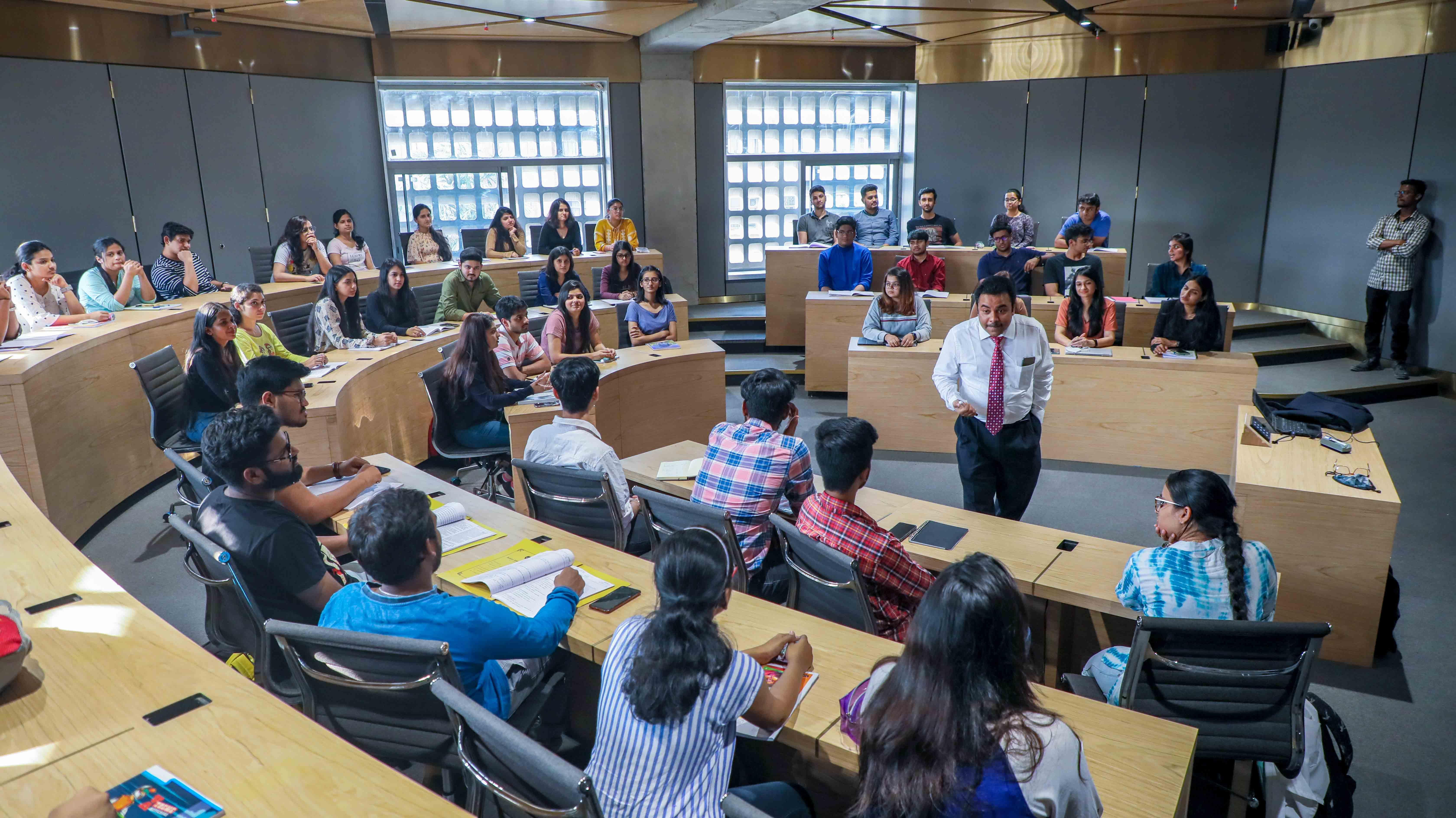 DY Patil  Patil, VPSM Classrooms photo 5